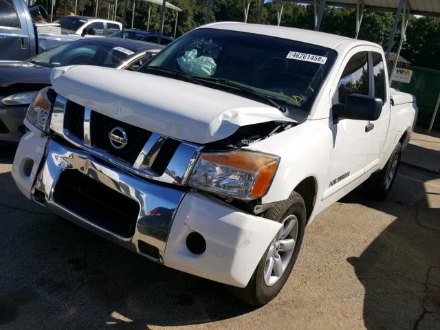 1N6BA0CH9BN310268 - 2011 NISSAN TITAN S WHITE photo 2