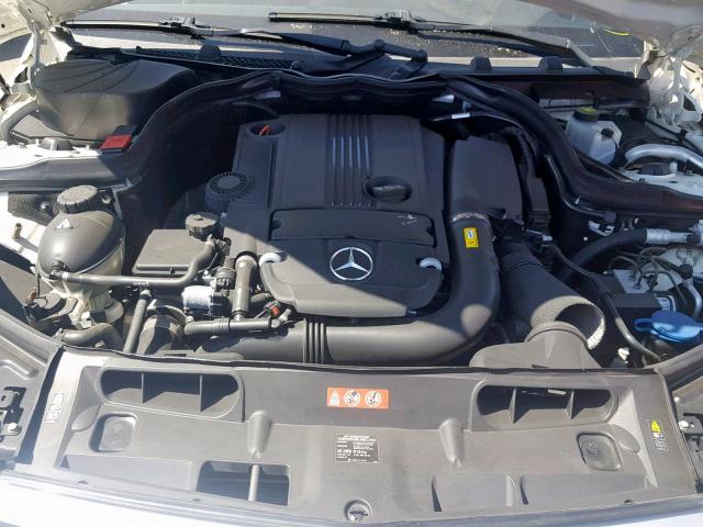 WDDGF4HB2CA636711 - 2012 MERCEDES-BENZ C 250 WHITE photo 7