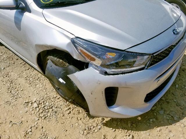 3KPA24AB8KE172759 - 2019 KIA RIO S SILVER photo 9