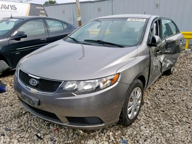 KNAFU4A2XA5881958 - 2010 KIA FORTE EX GRAY photo 2