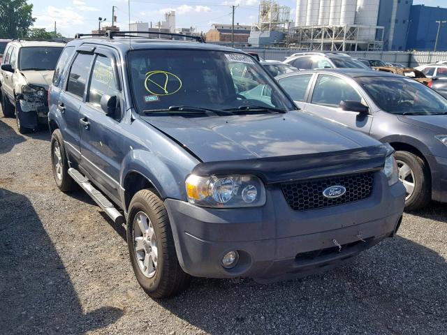 1FMYU93165KB43316 - 2005 FORD ESCAPE XLT BLUE photo 1