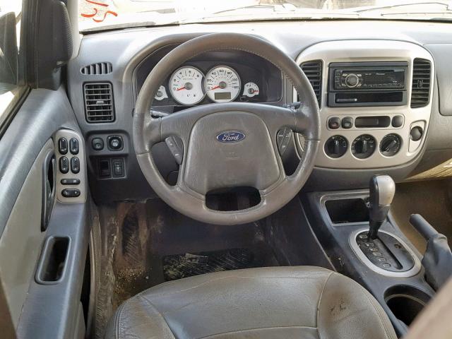 1FMYU93165KB43316 - 2005 FORD ESCAPE XLT BLUE photo 10