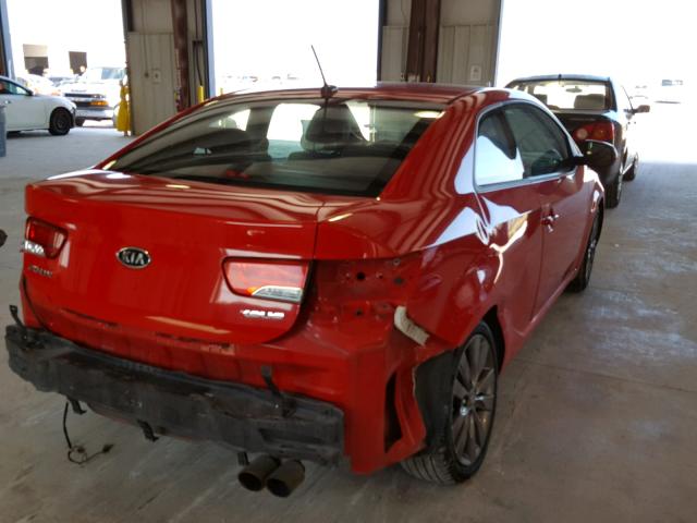 KNAFW6A36D5681775 - 2013 KIA FORTE SX RED photo 4