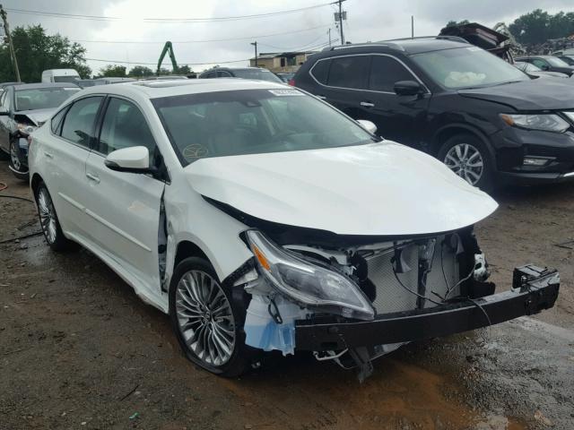 4T1BK1EB2JU275717 - 2018 TOYOTA AVALON XLE WHITE photo 1