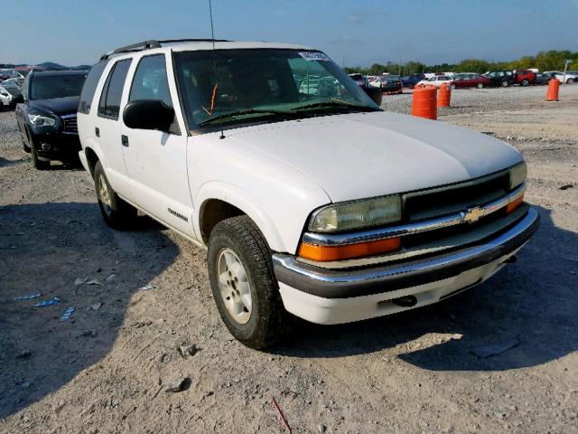 1GNDT13W21K225841 - 2001 CHEVROLET BLAZER WHITE photo 1