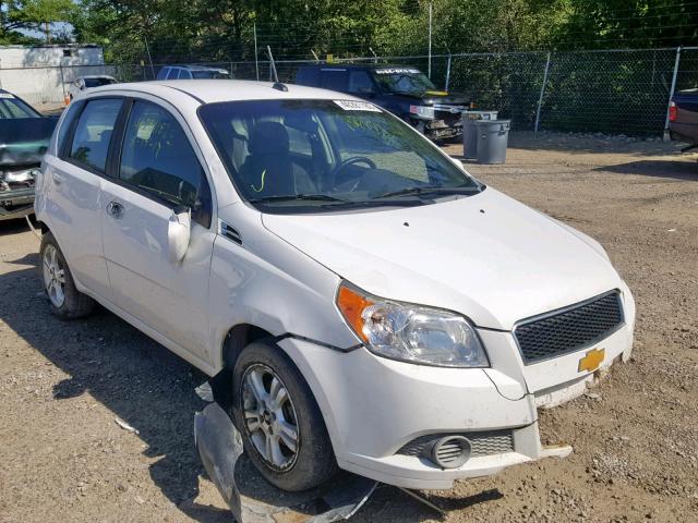 KL1TD6DE1BB187418 - 2011 CHEVROLET AVEO LS WHITE photo 1