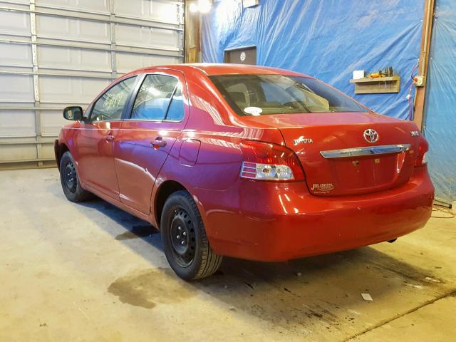 JTDBT903294060186 - 2009 TOYOTA YARIS RED photo 3