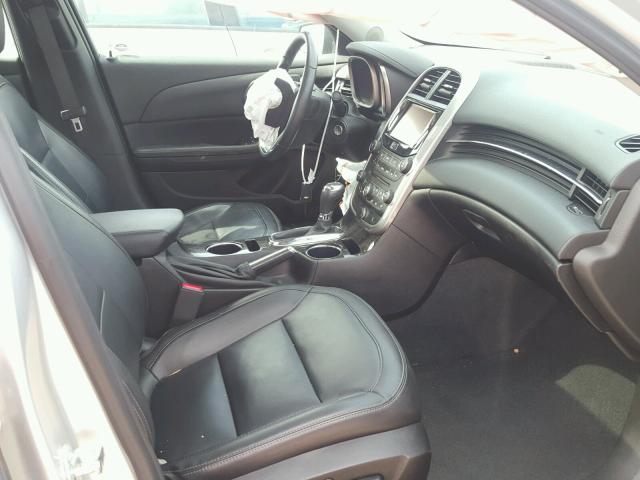 1G11E5SA4GF160312 - 2016 CHEVROLET MALIBU LIM 银色 照片 5