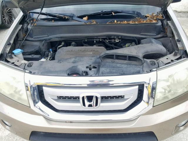 5FNYF38219B019180 - 2009 HONDA PILOT LX GOLD photo 7