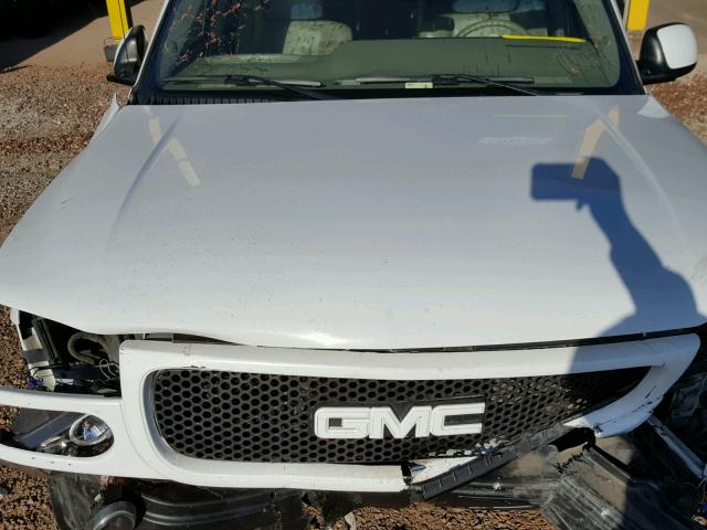 1GKEK63U94J251394 - 2004 GMC YUKON DENA WHITE photo 7