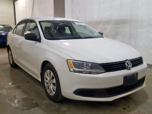 3VW1K7AJ8DM389713 - 2013 VOLKSWAGEN JETTA BASE Սպիտակ լուսանկար 1