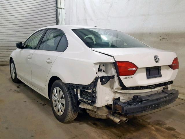 3VW1K7AJ8DM389713 - 2013 VOLKSWAGEN JETTA BASE Սպիտակ լուսանկար 3