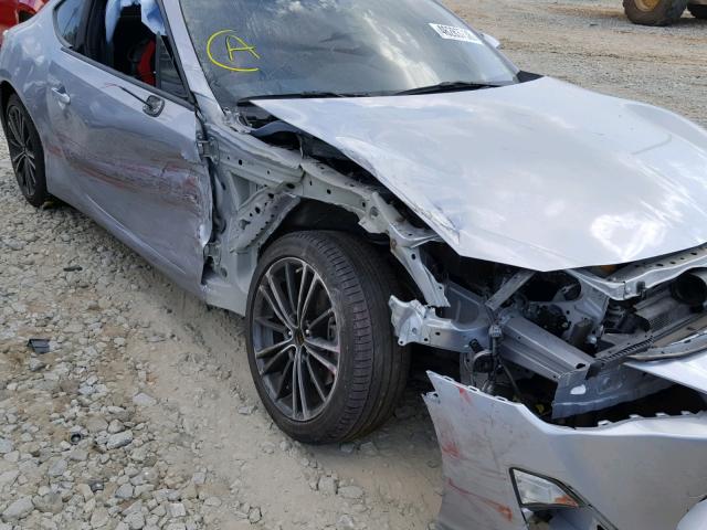 JF1ZNAA18G9707199 - 2016 TOYOTA SCION FR-S SILVER photo 9