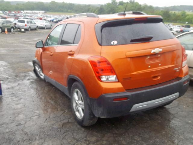 KL7CJRSB7FB189558 - 2015 CHEVROLET TRAX 1LT ORANGE photo 3