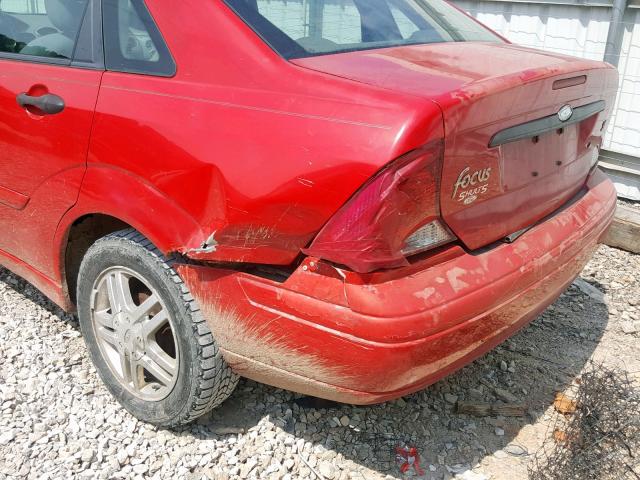 1FAFP34384W180798 - 2004 FORD FOCUS SE C RED photo 9