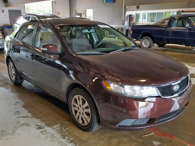 KNAFU4A23A5826736 - 2010 KIA FORTE EX MAROON photo 1