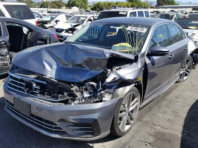 1VWDT7A37HC075313 - 2017 VOLKSWAGEN PASSAT R-L GRAY photo 2