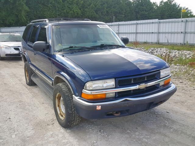 1GNDT13W0Y2226562 - 2000 CHEVROLET BLAZER BLUE photo 1