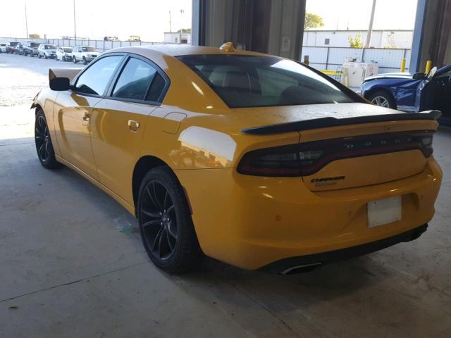 2C3CDXHGXHH653068 - 2017 DODGE CHARGER SX YELLOW photo 3