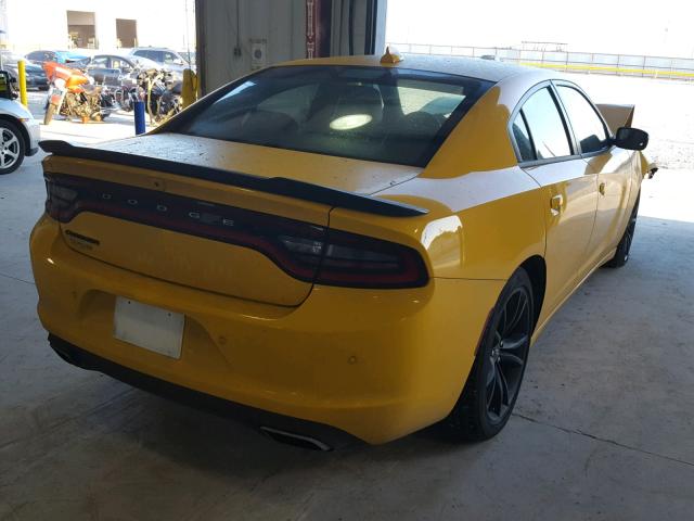 2C3CDXHGXHH653068 - 2017 DODGE CHARGER SX YELLOW photo 4