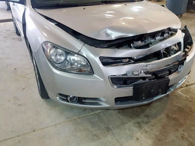1G1ZE5E1XBF325772 - 2011 CHEVROLET MALIBU LTZ ნაცრისფერი ფოტო 9