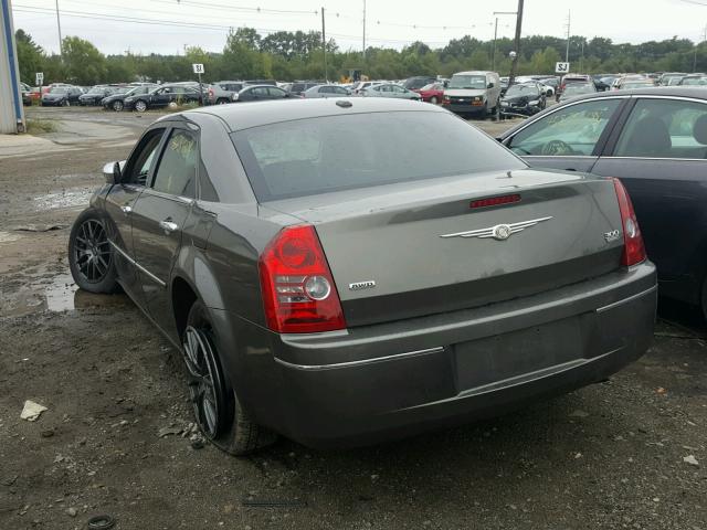 2C3CK5CVXAH223868 - 2010 CHRYSLER 300 TOURIN GRAY photo 3