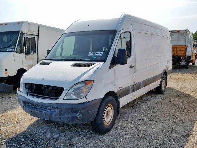 WD3PE8CB2C5671330 - 2012 MERCEDES-BENZ SPRINTER 2 WHITE photo 2