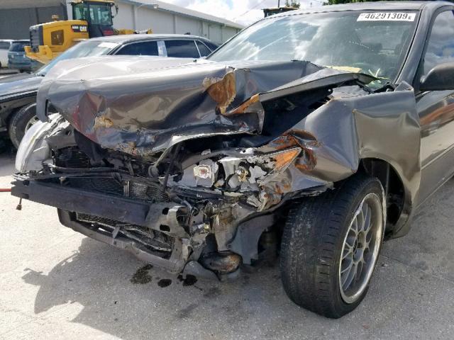 4T1BE32KX5U607416 - 2005 TOYOTA CAMRY LE GRAY photo 9