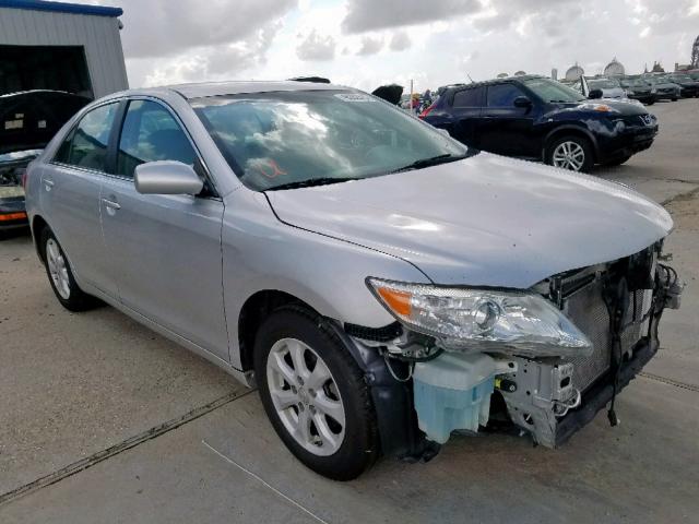 4T1BF3EK1AU011758 - 2010 TOYOTA CAMRY BASE SILVER photo 1