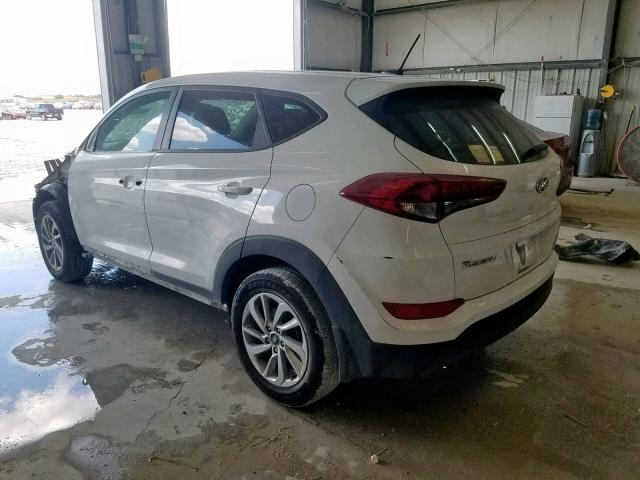 KM8J23A42GU238867 - 2016 HYUNDAI TUCSON SE WHITE photo 3