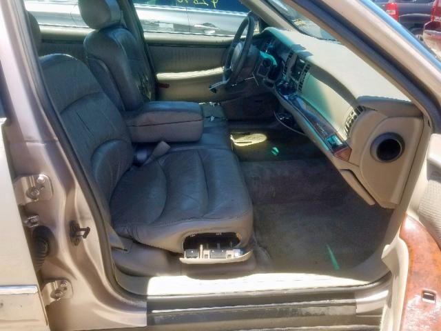 1G4CU5211W4631034 - 1998 BUICK PARK AVENU GOLD photo 5