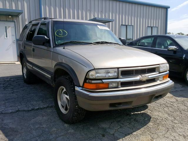 1GNDT13W812170392 - 2001 CHEVROLET BLAZER GOLD photo 1