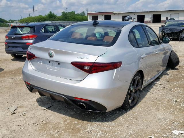 ZARFAEDN5H7540642 - 2017 ALFA ROMEO GIULIA Q4 SILVER photo 4