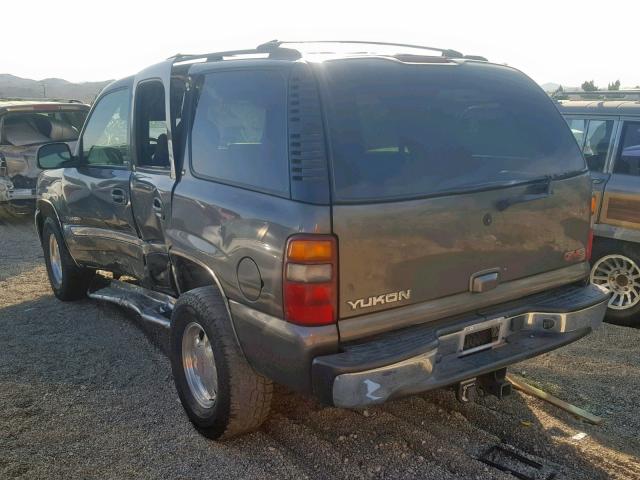 1GKEK13ZX2J312831 - 2002 GMC YUKON GRAY photo 3