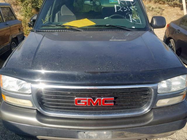 1GKEK13ZX2J312831 - 2002 GMC YUKON GRAY photo 7