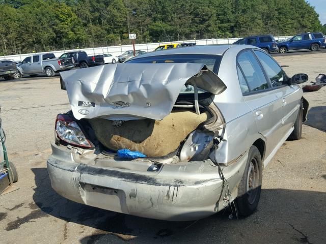 KNADC123726186347 - 2002 KIA RIO GRAY photo 4