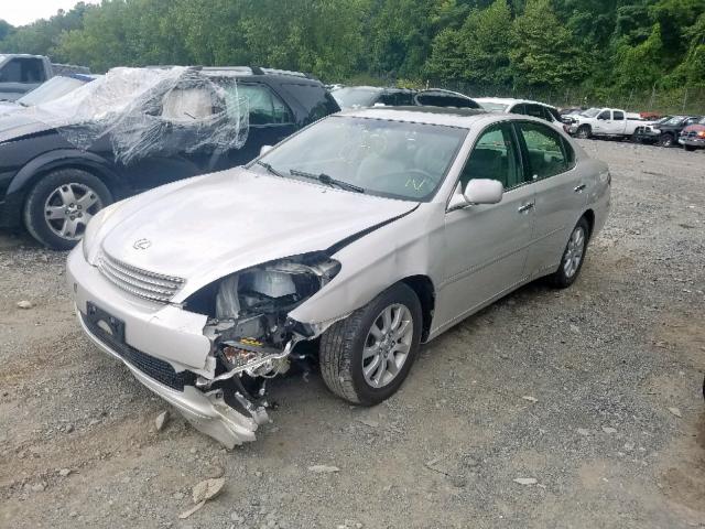 JTHBF30G820051284 - 2002 LEXUS ES 300 SILVER photo 2