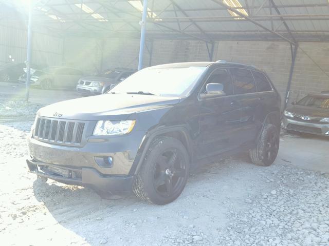 1J4RR4GG5BC625710 - 2011 JEEP GRAND CHER BLACK photo 2