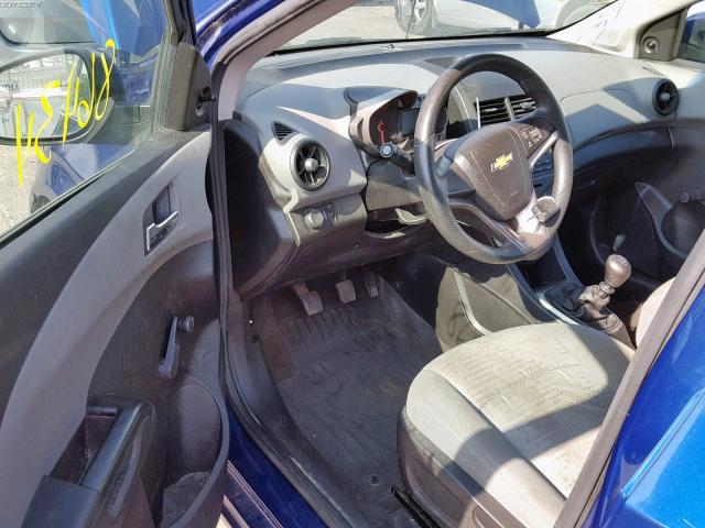 1G1JB6SHXD4179384 - 2013 CHEVROLET SONIC LS 蓝色 照片 9