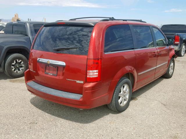 2A8HR54119R585014 - 2009 CHRYSLER TOWN & COU RED photo 4