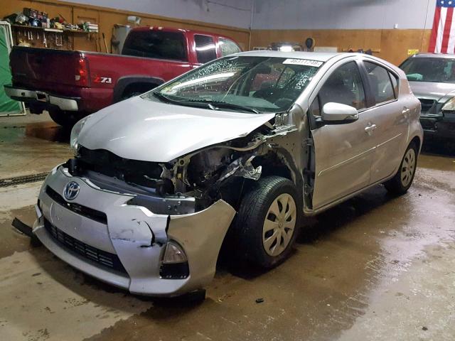 JTDKDTB31D1530936 - 2013 TOYOTA PRIUS C SILVER photo 2