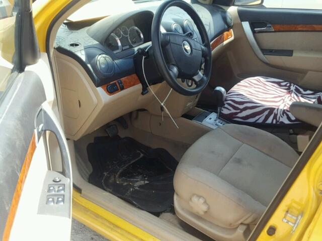 KL1TD5DE2BB126671 - 2011 CHEVROLET AVEO LS YELLOW photo 9