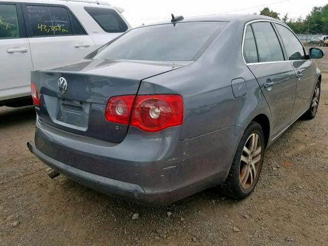 3VWDG71K16M733621 - 2006 VOLKSWAGEN JETTA 2.5 GRAY photo 4