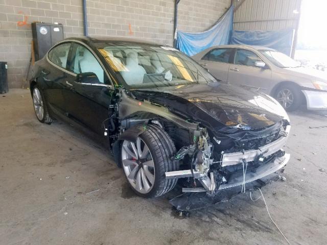 5YJ3E1EB7JF171104 - 2018 TESLA MODEL 3 BLACK photo 1