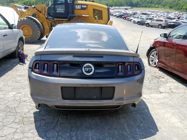 1ZVBP8CF0D5210770 - 2013 FORD MUSTANG GT GRAY photo 9