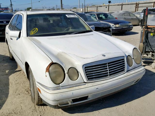 WDBJF65H6XA836760 - 1999 MERCEDES-BENZ E 320 WHITE photo 1