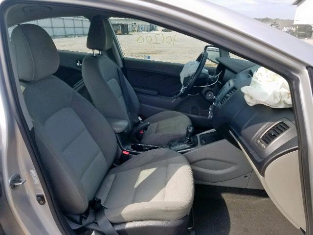 KNAFX4A88E5046541 - 2014 KIA FORTE EX SILVER photo 5