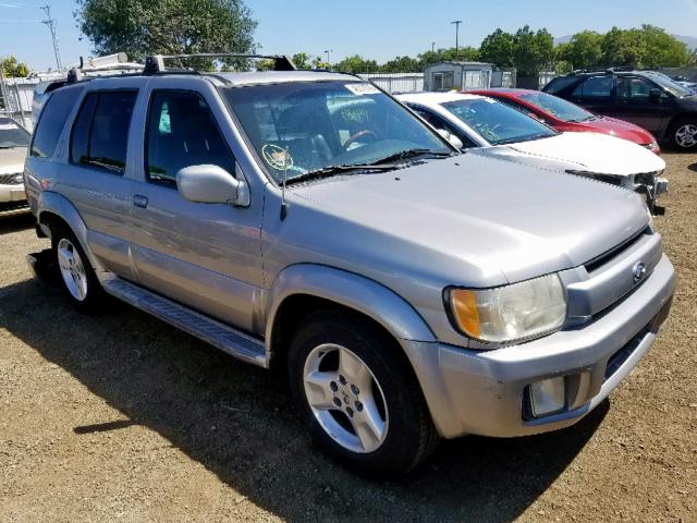 JNRDR09X91W202521 - 2001 INFINITI QX4 SILVER photo 1