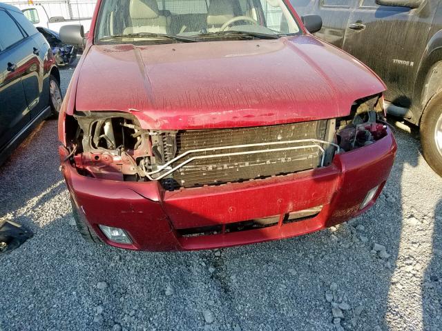 4M2YU91177KJ12936 - 2007 MERCURY MARINER LU RED photo 9