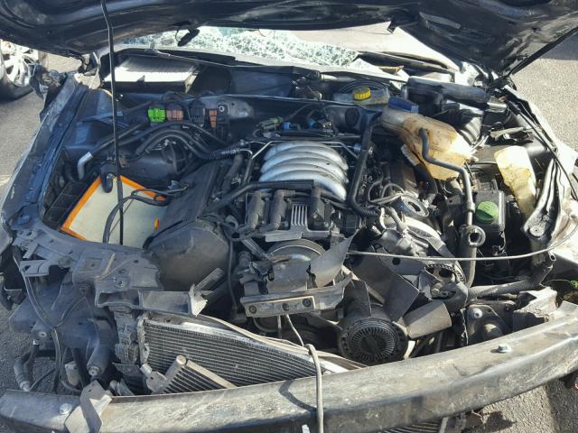 WVWYU63B05E137991 - 2005 VOLKSWAGEN PASSAT GLX 灰色 照片 7